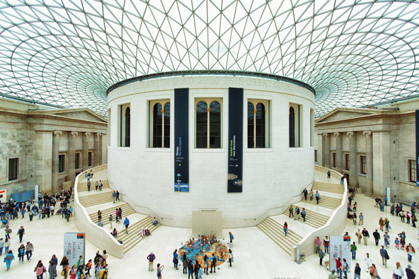החצר הגדולה (Great Court) במוזיאון הבריטי