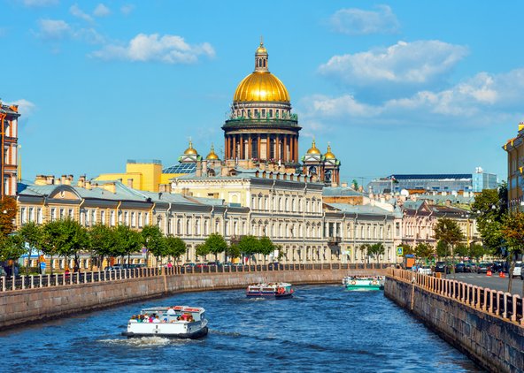 סנט פטרבורג. תעלות, ארמונות וכנסיות מפוארות